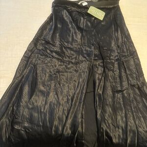 H&M black slit skirt
